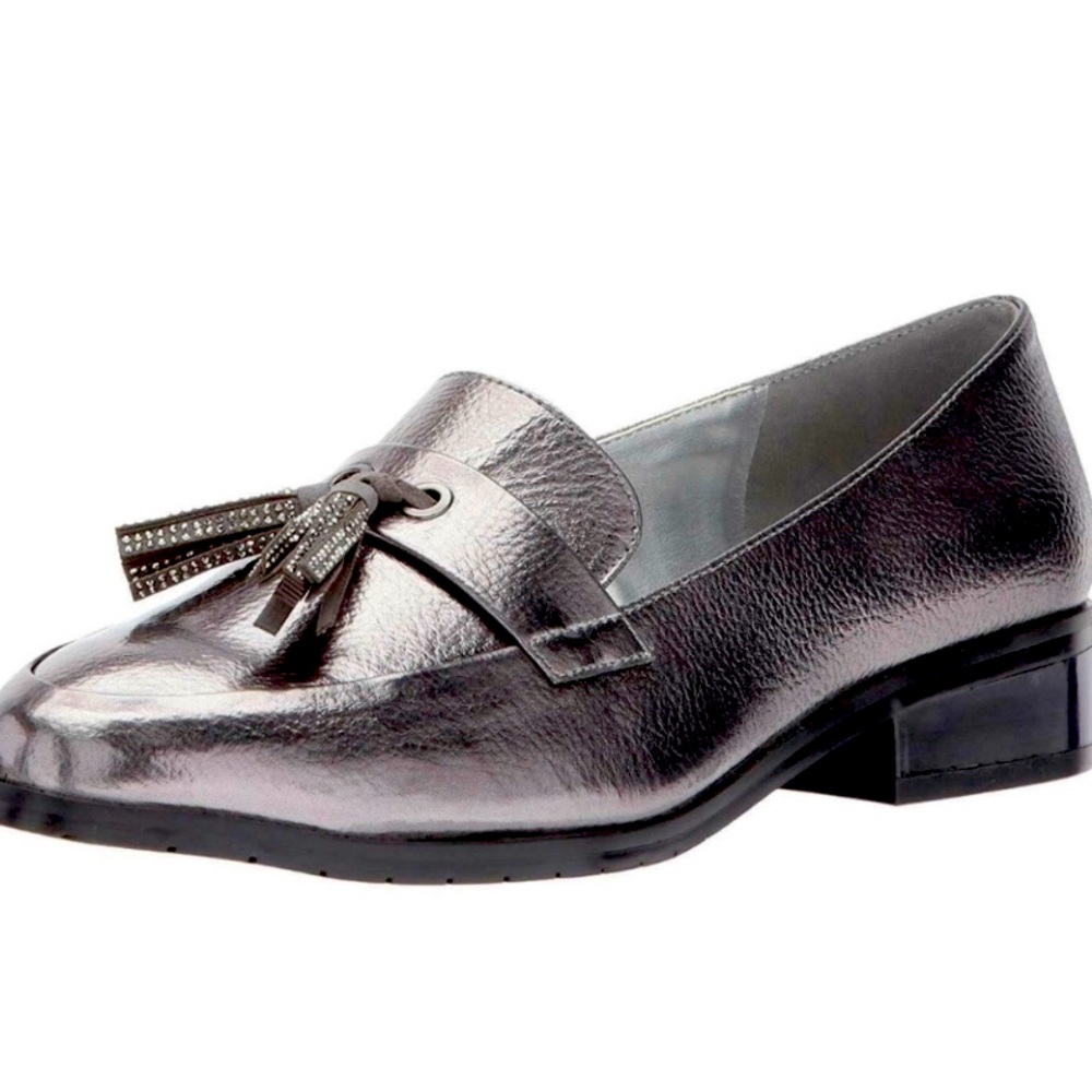 Kenneth Cole Jet Ahead Tassel Loafer metallic grey